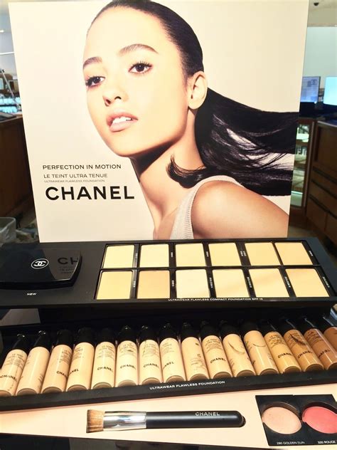 แปง chanel le teint ultra tenue|Chanel Ultra Le Teint Ultrawear Foundation Review and Photos.